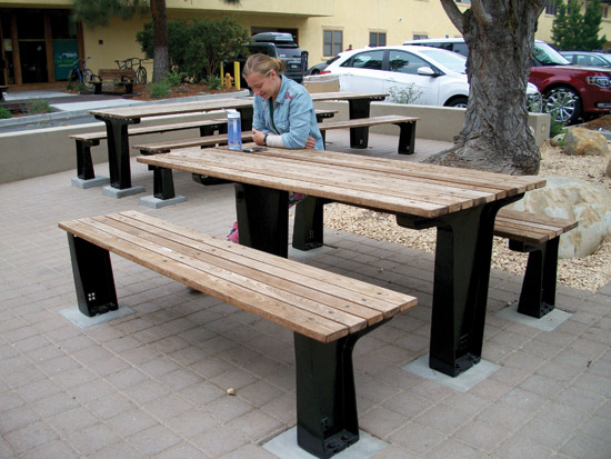 Patagonia, Inc. of Ventura, California, specified these benches to be constructed from thermally modified ash that has properties similar to that of South American hardwoods.