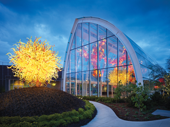  Glass has many varied properties that contribute to both performance and appearance in renovation and addition projects, such as the Chihuly Glasshouse in Seattle, Washington. 