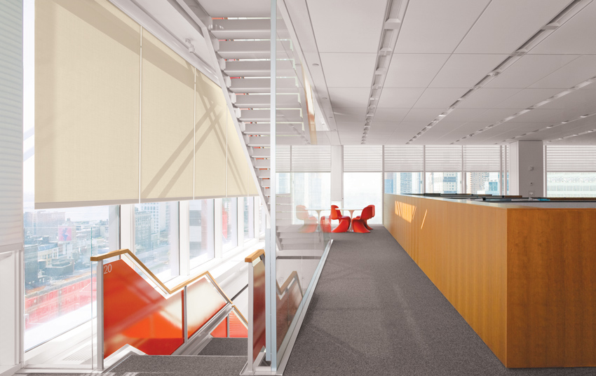 Daylighting goals at The New York Times Building included maximizing the natural light in the space, maximizing occupant connectivity with the outdoors, avoiding direct solar radiation on occupants, and maintaining a glare-free environment.
