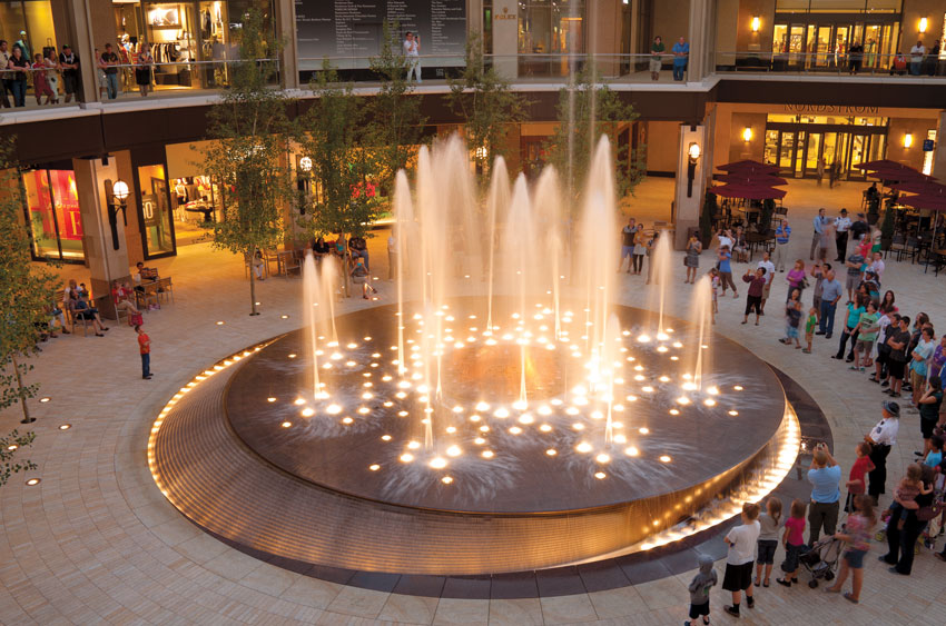 Foundtain at City Creek Center in Salt Lake City.