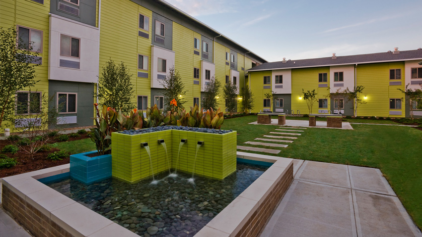 Photo of P4114 Perry affordable housing facility in Houston.