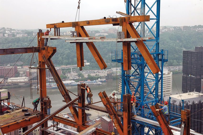 The new 33-story LEED Platinum Tower at PNC Plaza under construction.