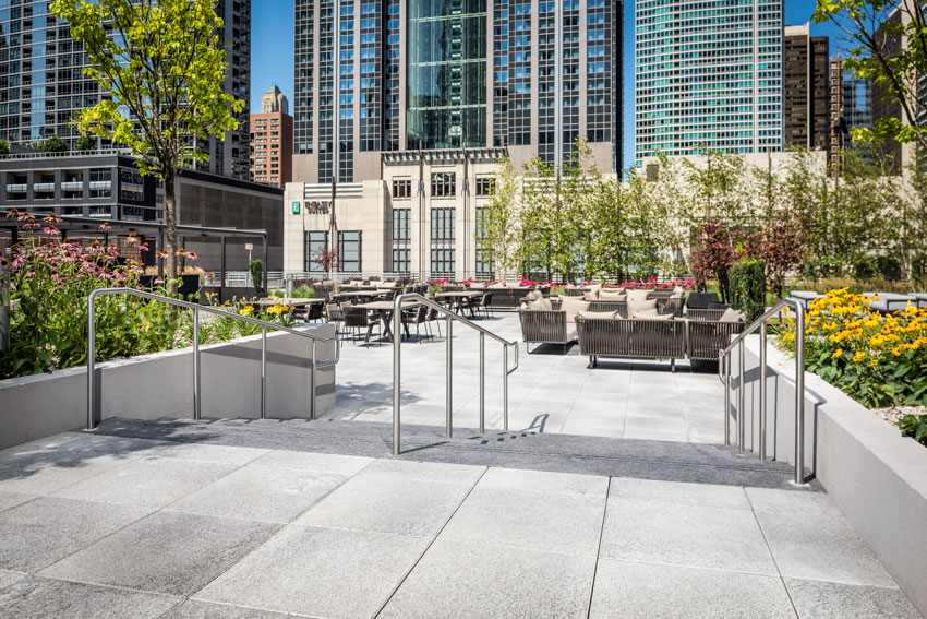Loews Chicago Hotel is the city’s largest outdoor rooftop terrace.