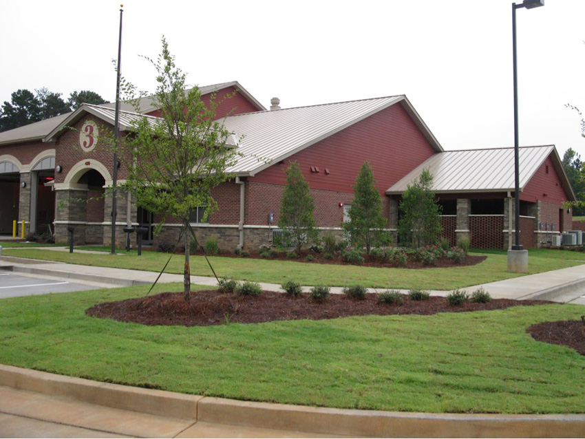 Photo of small fire station in Georgia town