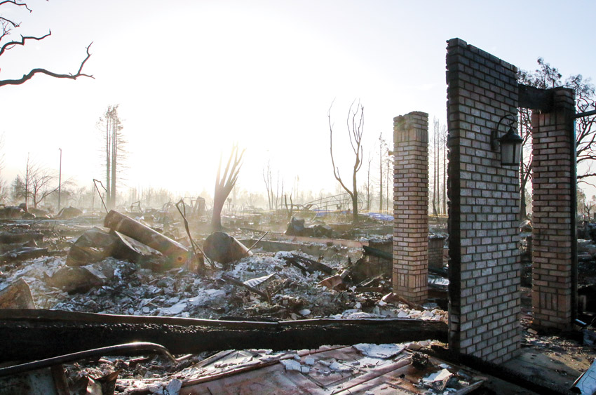 Image of the Tubbs Fire in Northern California and its wildfires aftermath image